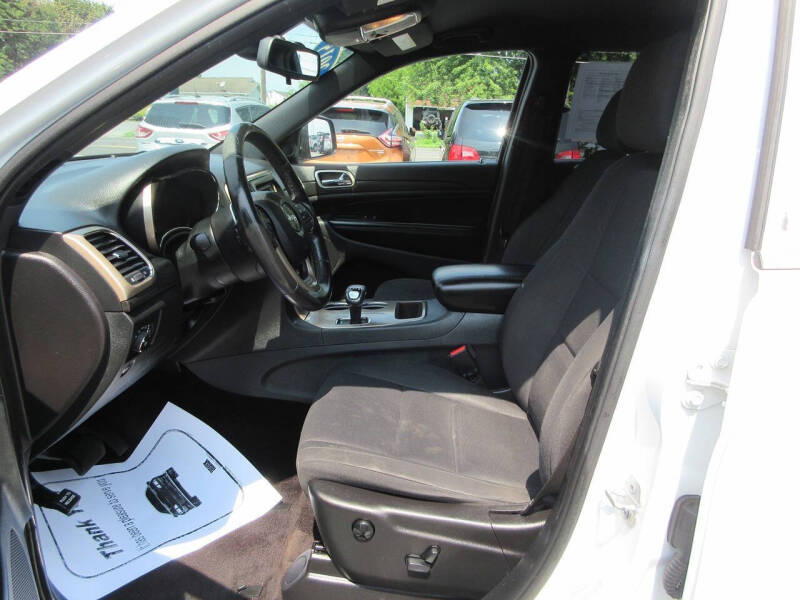 2015 Jeep Grand Cherokee Laredo