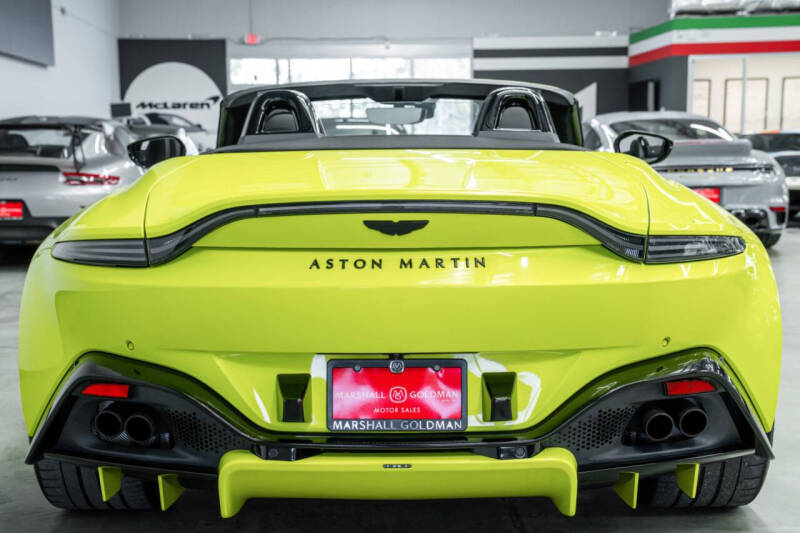 2022 Aston Martin Vantage