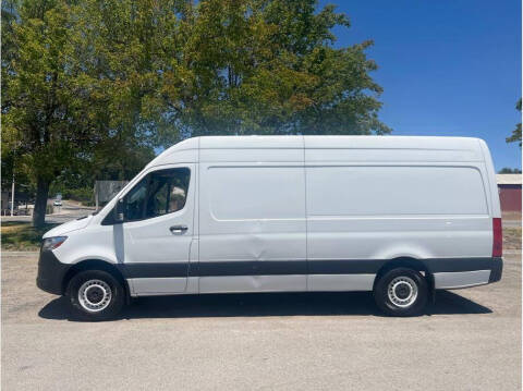 2020 Mercedes-Benz Sprinter for sale at Dealers Choice Inc in Farmersville CA