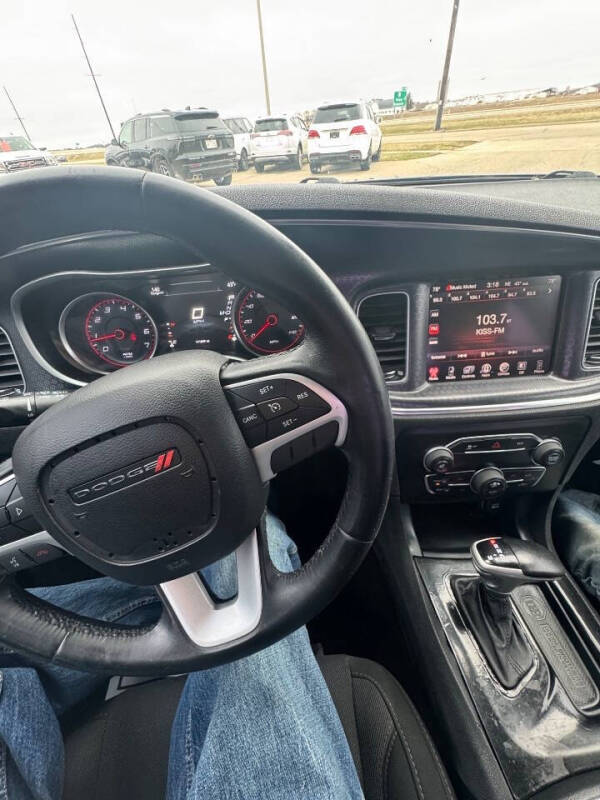 2016 Dodge Charger SXT