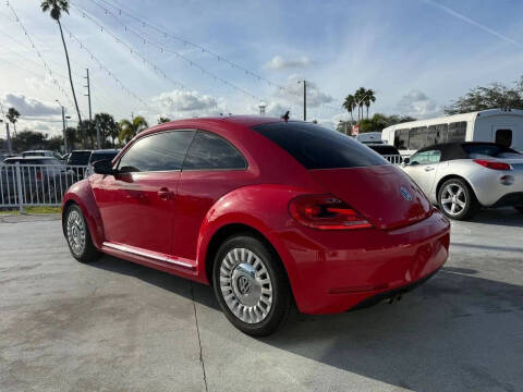 2013 Volkswagen Beetle