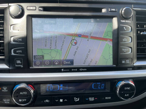 2017 Toyota Highlander Limited