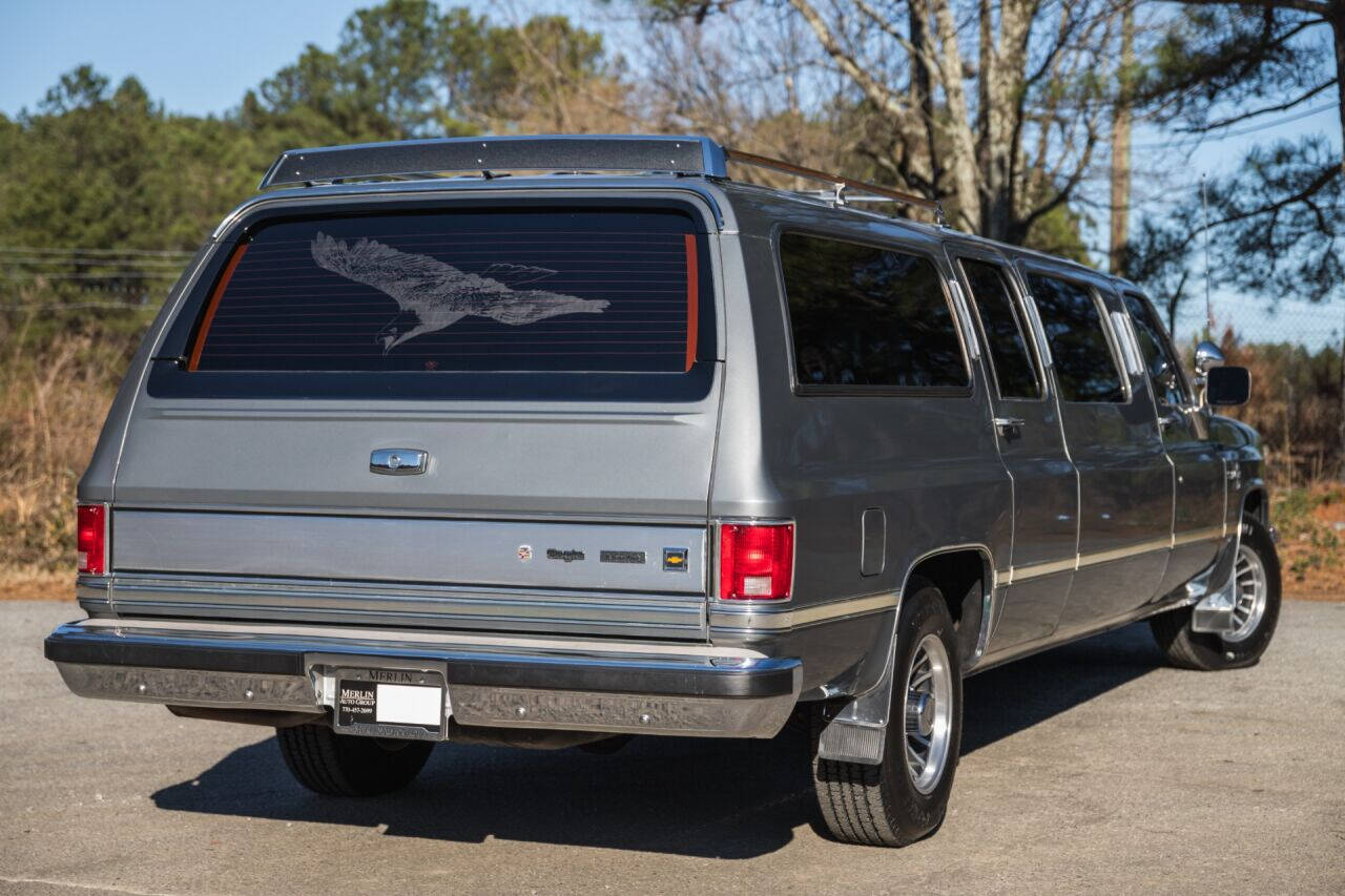 1988 Chevrolet Suburban 8