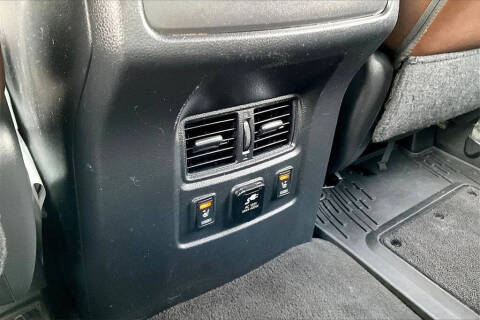 2018 Nissan Titan SV