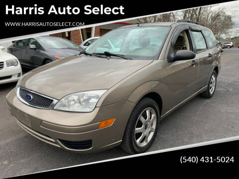 2005 Ford Focus for sale at Harris Auto Select in Winchester VA