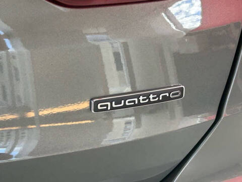 2025 Audi Q3 quattro S line Premium 45 TFSI