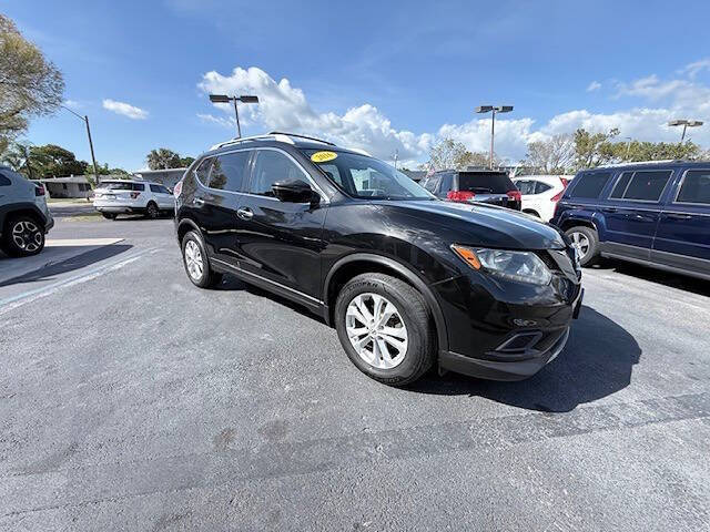 2016 Nissan Rogue SV