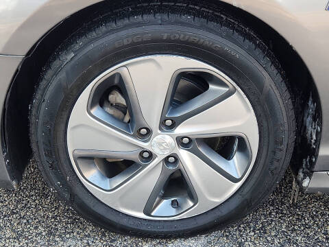 2017 Hyundai Sonata Hybrid