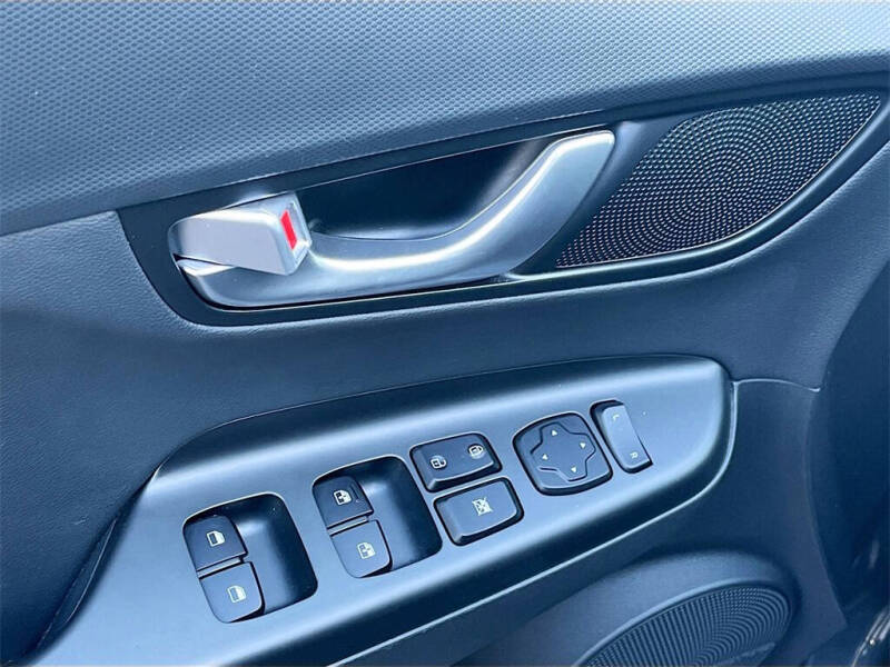 2022 Hyundai Kona Limited