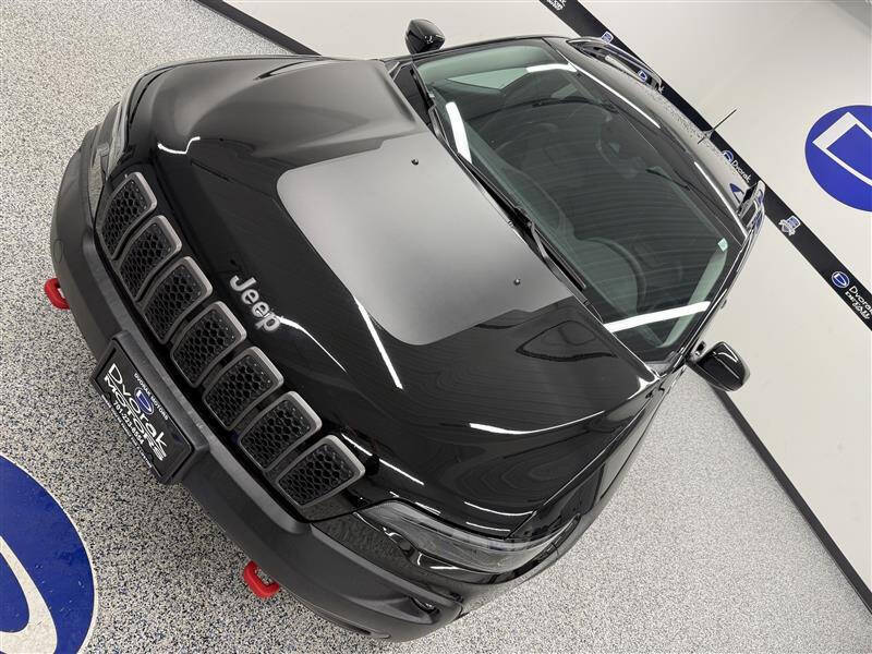 2022 Jeep Cherokee Trailhawk