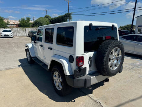 2013 Jeep Wrangler Unlimited Sahara