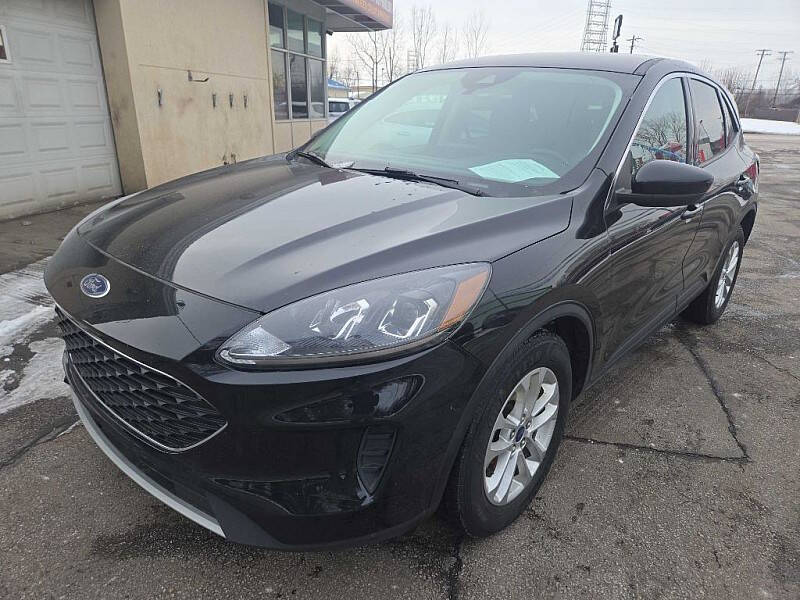 2021 Ford Escape Hybrid SE