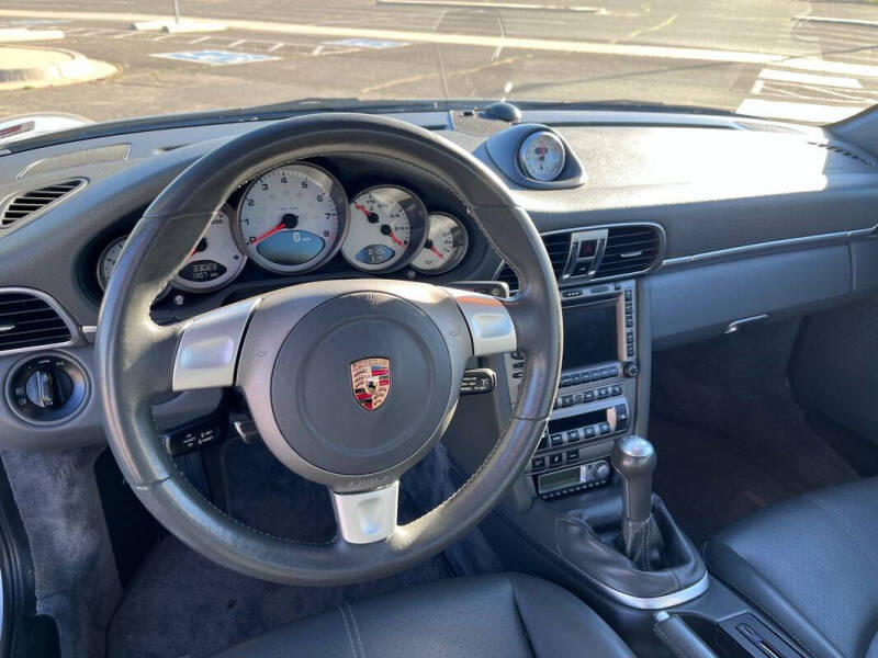 2005 Porsche 911 Carrera S