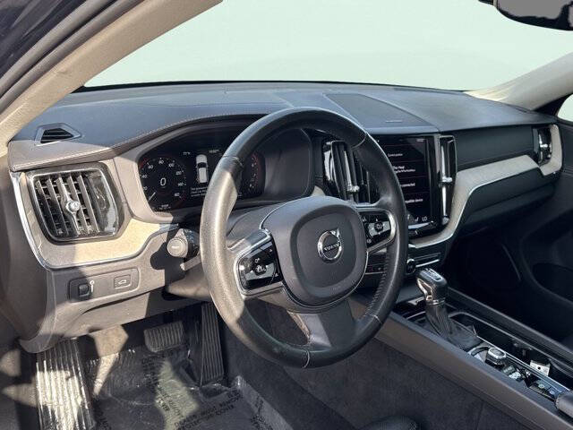 2021 Volvo XC60 T5 Inscription