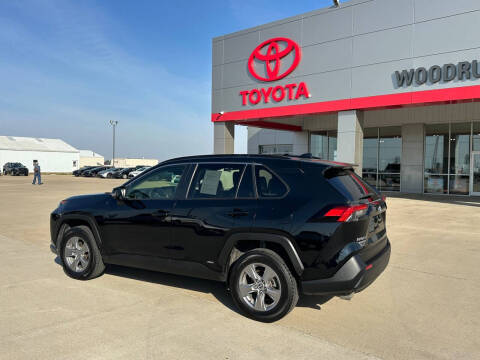 2022 Toyota RAV4 Hybrid LE