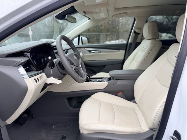 2022 Cadillac XT5 Premium Luxury