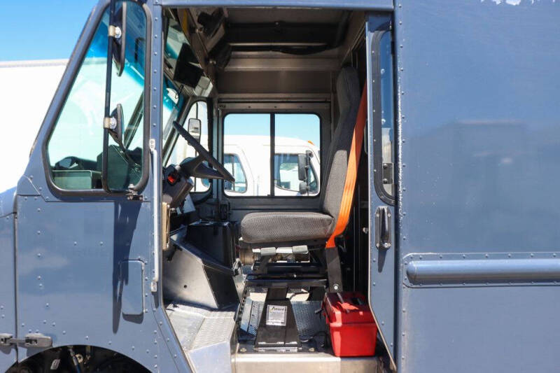 2020 Freightliner MT45 Chassis