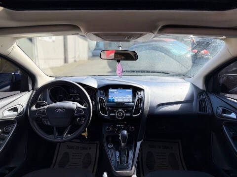 2017 Ford Focus SEL