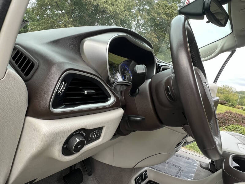 2017 Chrysler Pacifica