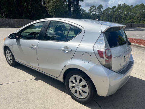 2013 Toyota Prius c Two