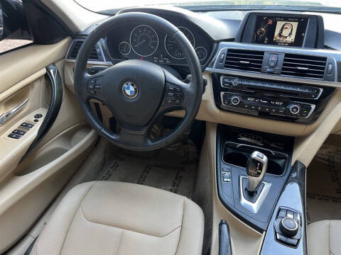 2016 BMW 3 Series 320i