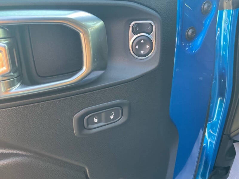 2025 Jeep Gladiator Mojave