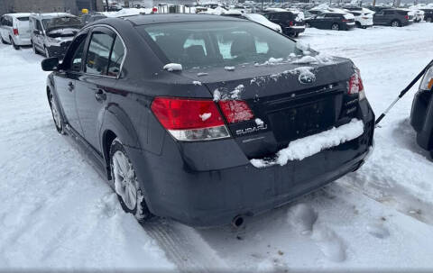 2010 Subaru Legacy 2.5i Premium