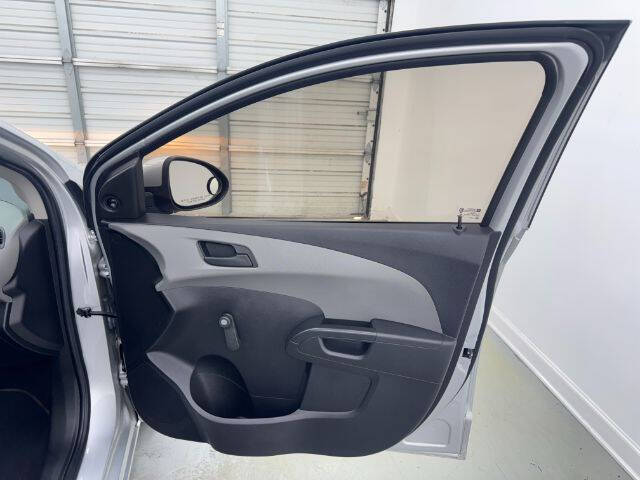 2017 Chevrolet Sonic LS Auto