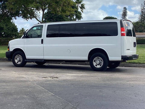 2023 Chevrolet Express LS 3500