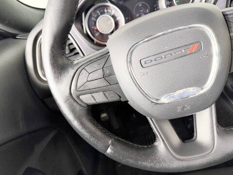 2015 Dodge Challenger SXT