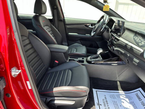 2024 Kia Forte GT