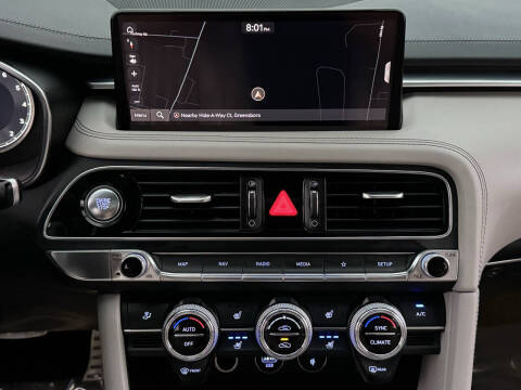 2023 Genesis G70 2.0T