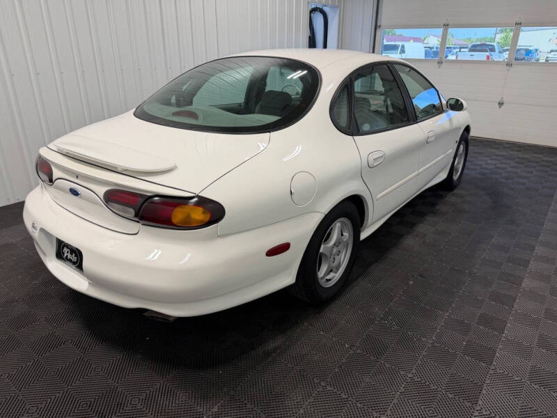 1997 Ford Taurus SHO