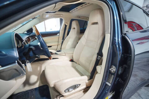 2011 Porsche Panamera