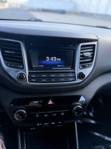 2017 Hyundai Tucson SE