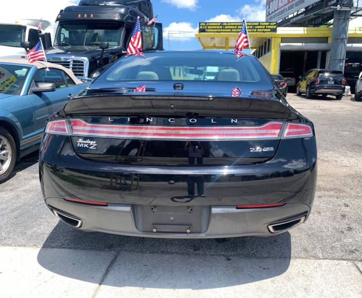 2016 Lincoln MKZ