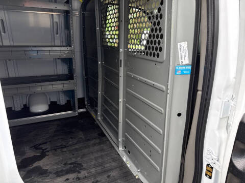 2025 Chevrolet Express 2500