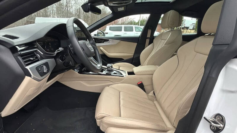 2025 Audi A5 Sportback quattro S line Premium 45 TFSI