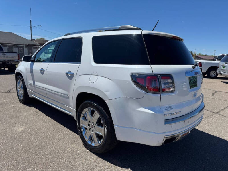 2016 GMC Acadia Denali