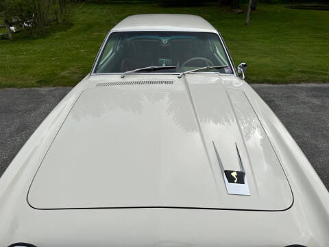 1963 Studebaker Avanti