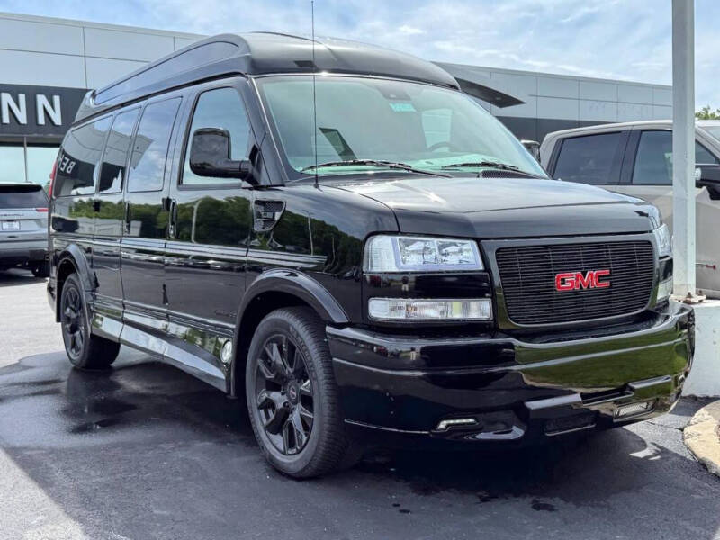 2026 GMC Savana 2500