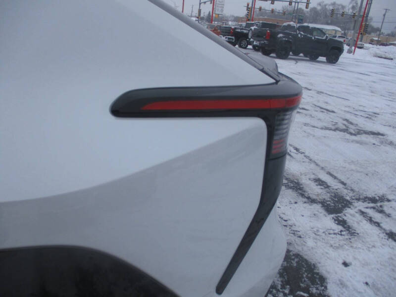 2023 Toyota bZ4X XLE