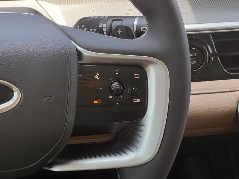 2027 Infiniti QX80 Luxe