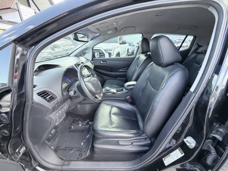 2015 Nissan LEAF SL