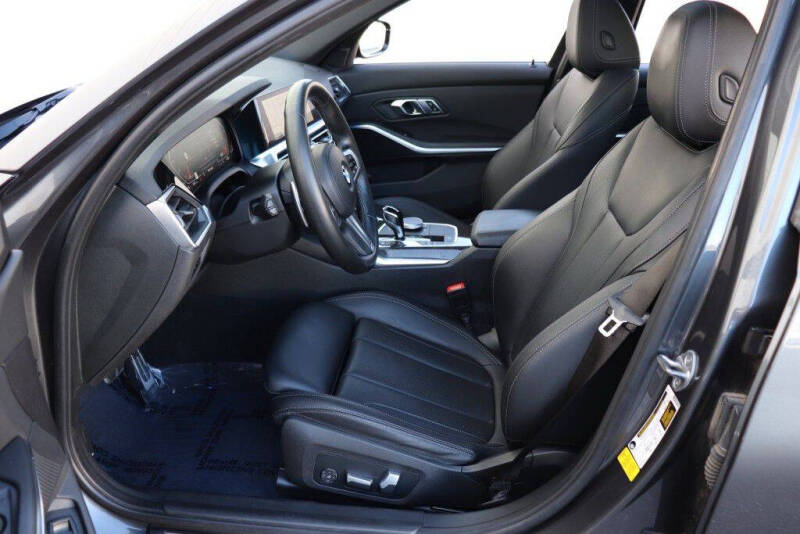 2022 BMW 3 Series 330i
