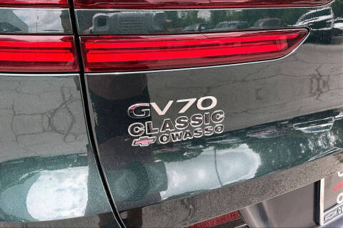 2022 Genesis GV70 2.5T Standard