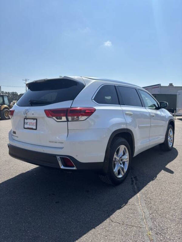 2017 Toyota Highlander Limited