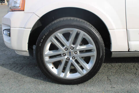 2017 Ford Expedition EL Platinum