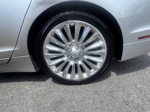 2013 Lincoln MKZ