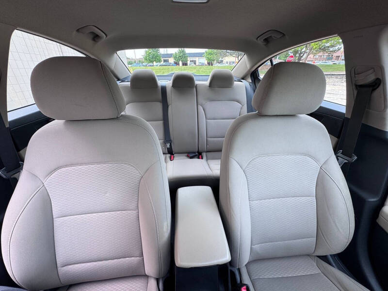 2019 Hyundai Elantra SEL
